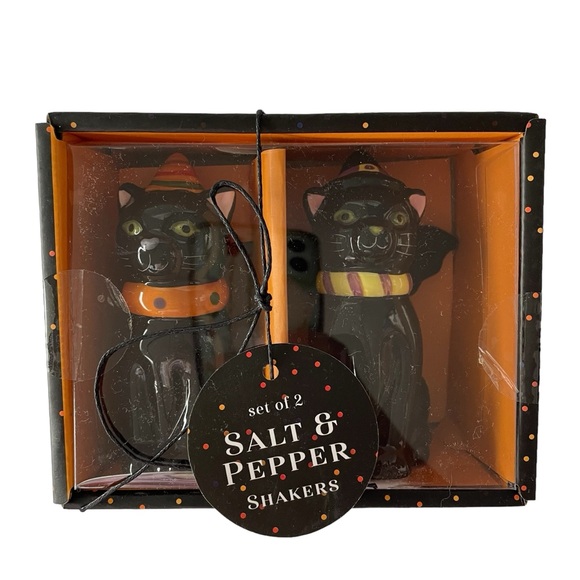 Halloween Black Cat Salt & Pepper Shakers NWT - Picture 1 of 5